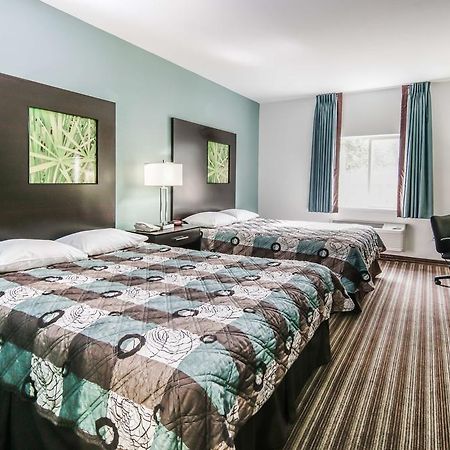 Super 8 By Wyndham Brenham Tx Hotell Eksteriør bilde