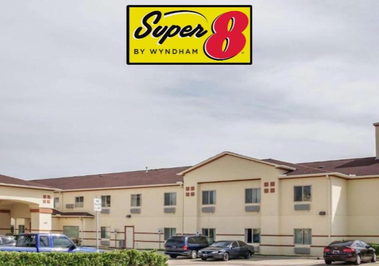 Super 8 By Wyndham Brenham Tx Hotell Eksteriør bilde